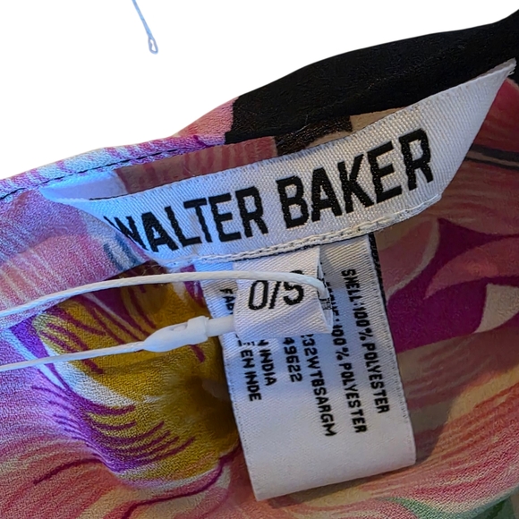 Walter Baker Paradise Sarong In Grand Magnolia OS NWT - Picture 2 of 6